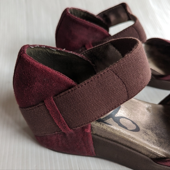 OTBT ‘Migrant’ Mary Jane style slip on platform strappy shoes - Picture 8 of 16